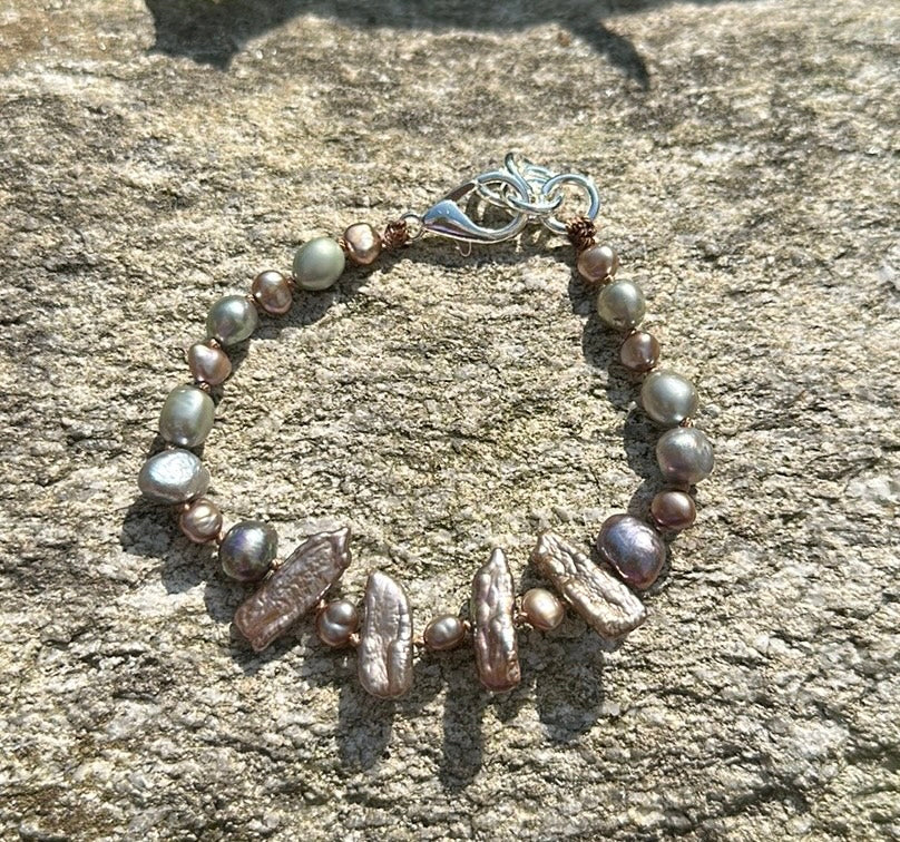 Champagne pearl bracelet