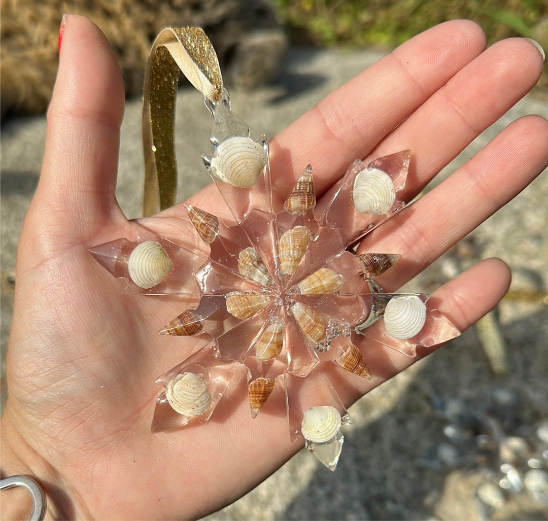 Seashell snowflakes