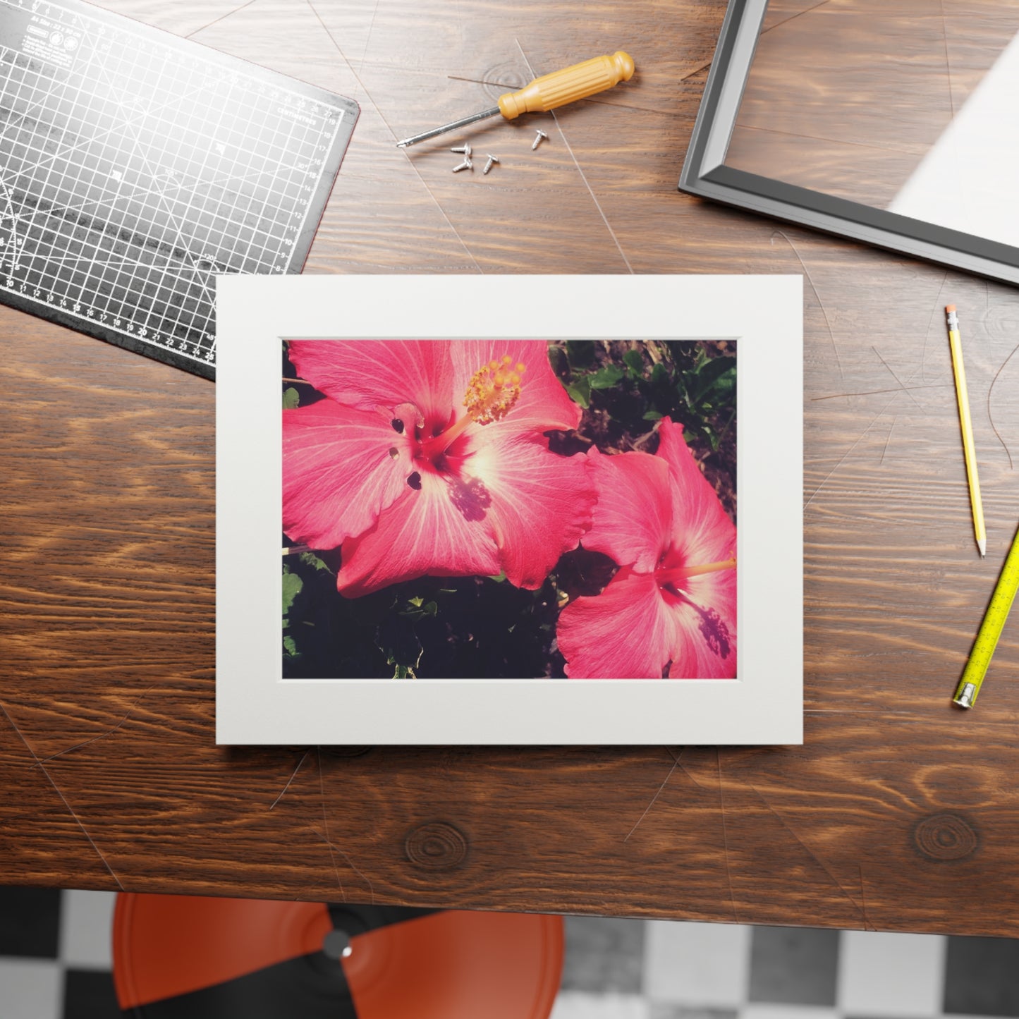 Secret garden red flowers